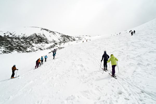 东莞旅行社滑雪登山推荐万龙滑雪场